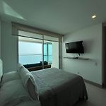 Palmetto Sunset Ocean Front Cartagena Laguito 2903